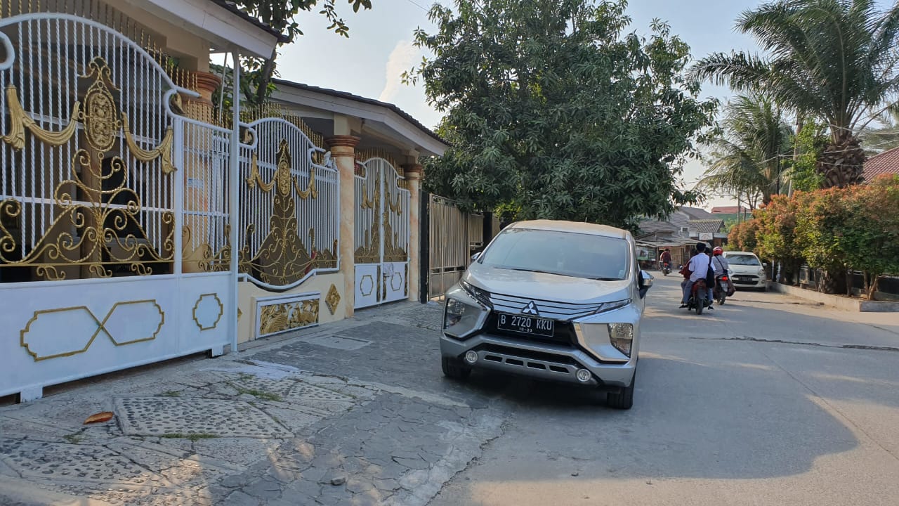 Disewakan Rumah di Katalya Jakarta Barat